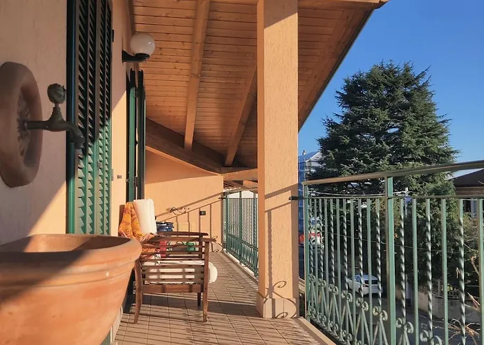 Casa Primavera - Con Vista Sul Rosa Lejlighed Varese